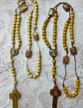 Virgin Guadalupe Rosaries Wood//Madera Rosarios Virgen Guadalupe